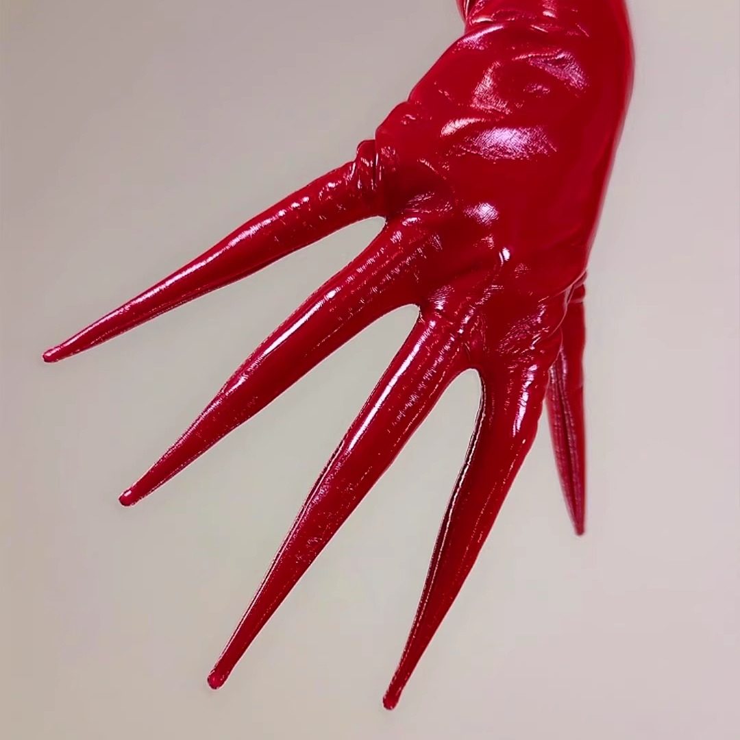 Shine Red CLAW GLOVES  POINTED - Patent Leather Shine 评论和价格